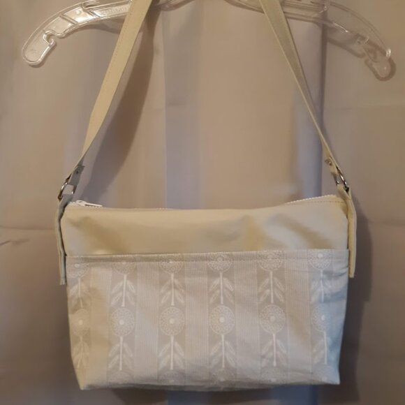 NEW Southwestern Aztec Medallion floral Shoulder bag Purse Faux Leather Ivory Gr - Picture 1 of 9
